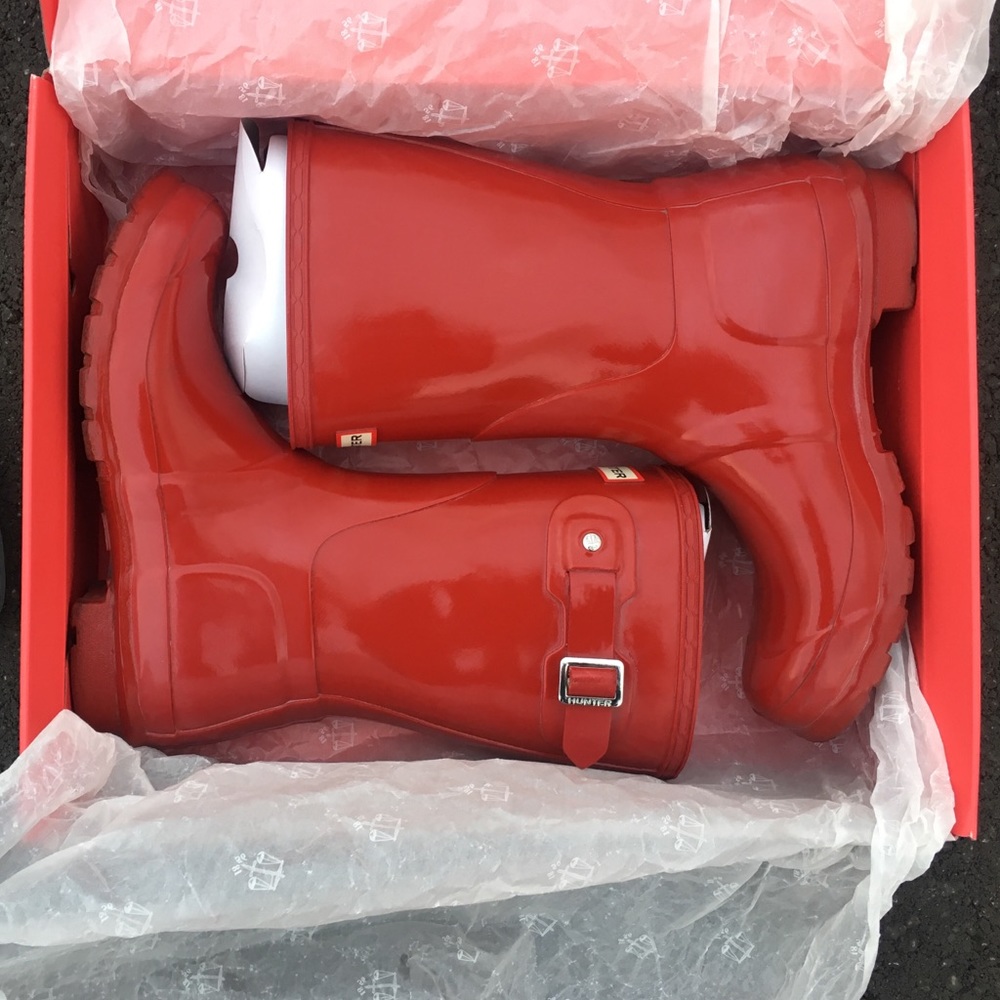 Hunter Classic Gloss Short Women’s Rain Boots sz7